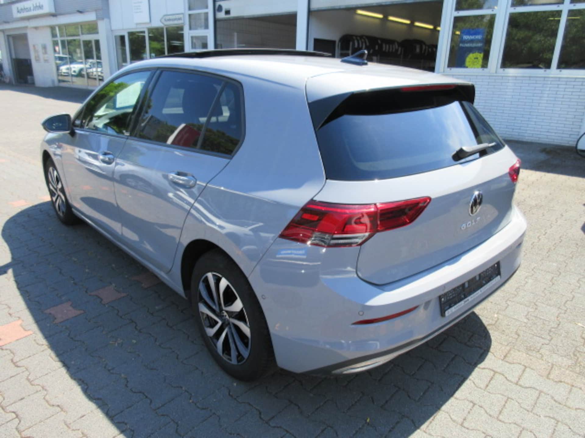 Volkswagen Golf Active