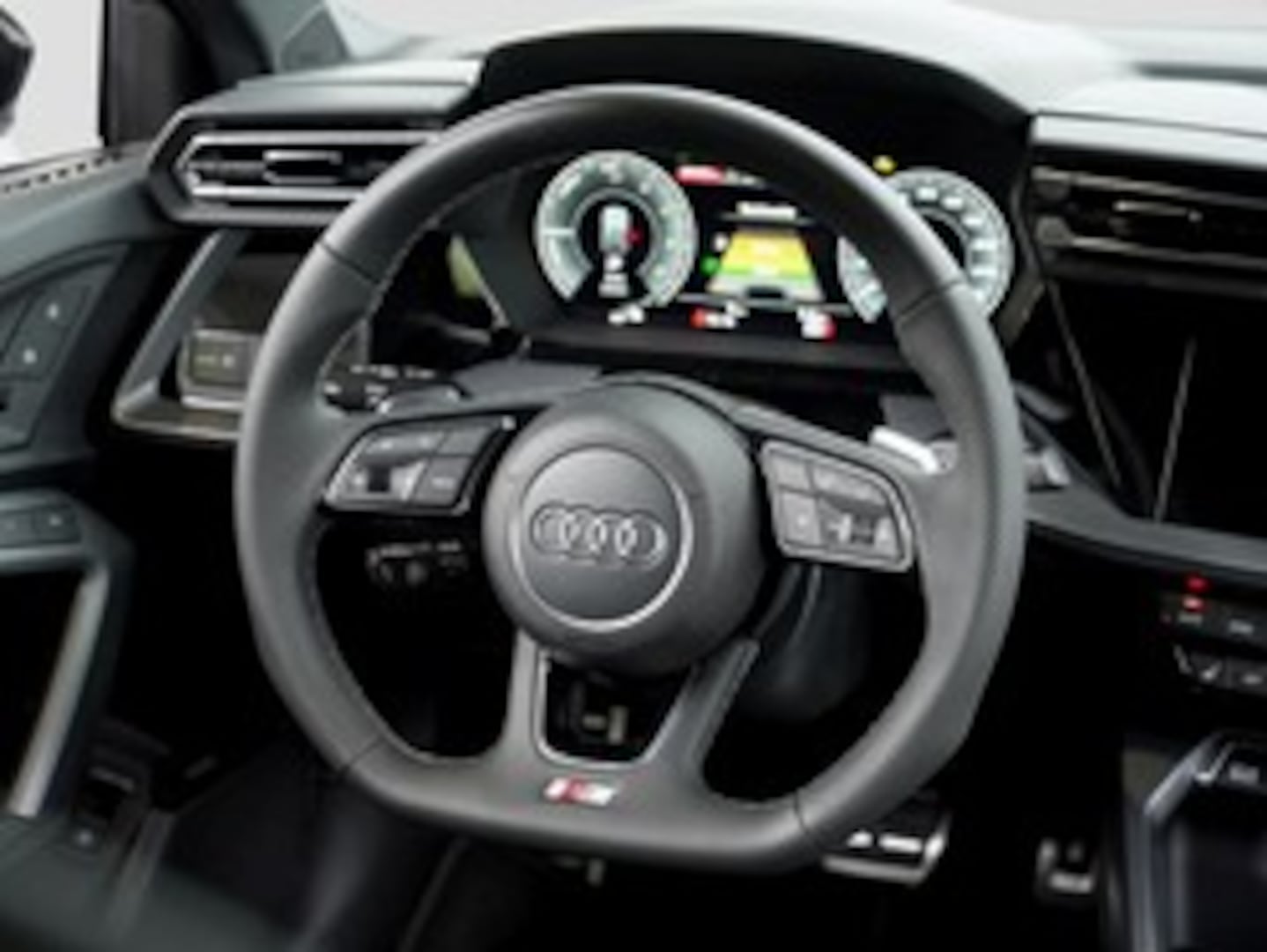 Bild über Audi A3 Sportback TFSI e TFSI e 150 kW S tronic - für weitere Informationen kontaktieren Sie den Audi Partner