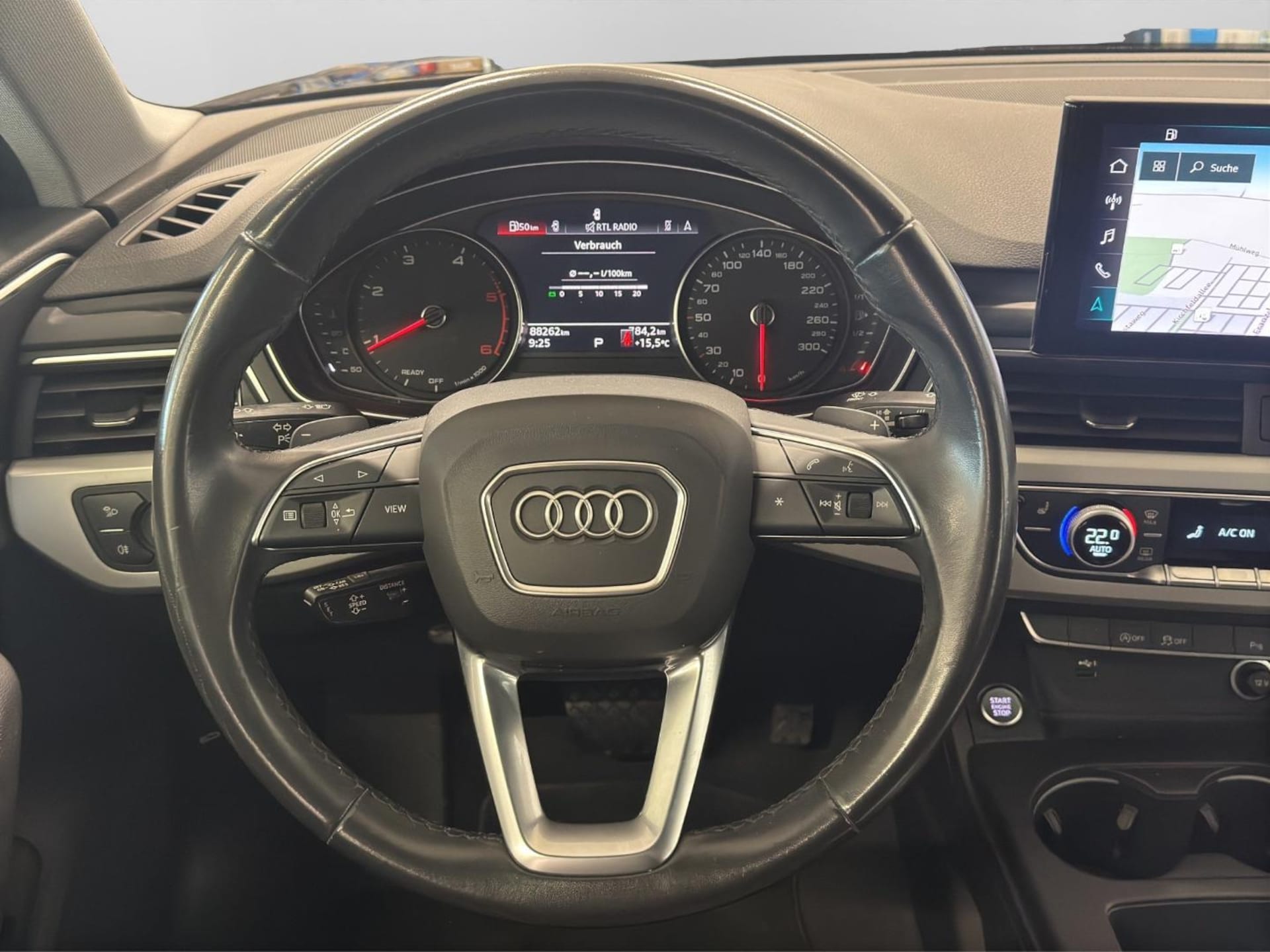 Audi A4 Avant S line