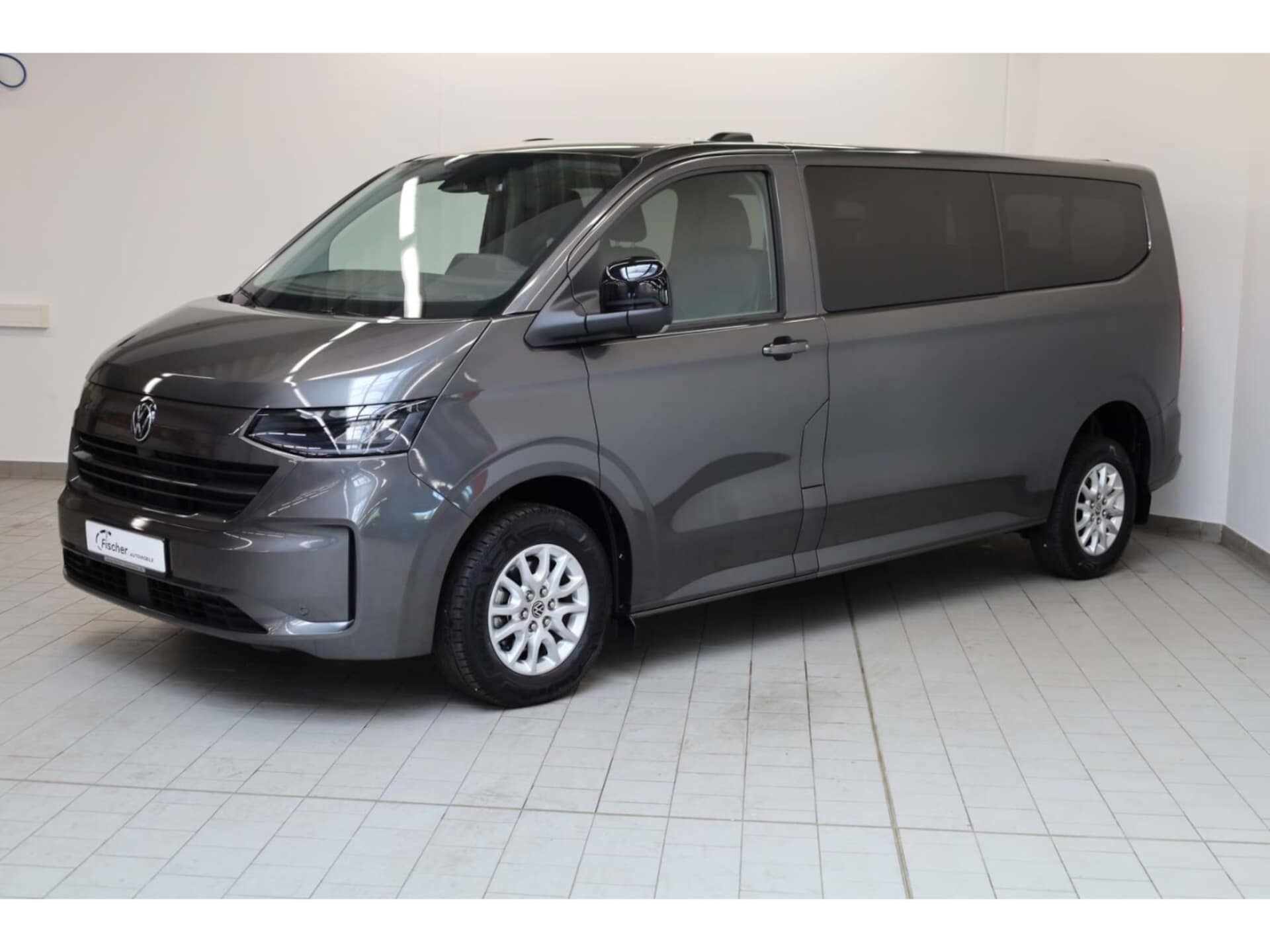Volkswagen Caravelle langer Radstand Life