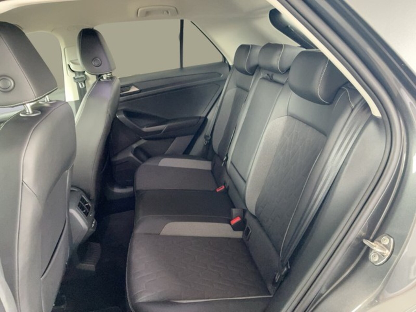 Volkswagen T-Roc – Bild 11