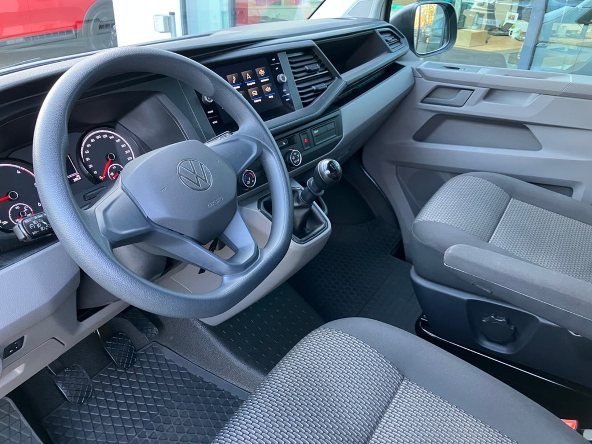Volkswagen T6.1 Transporter Kasten kurzer Radstand