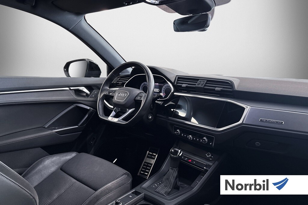 Bild som visar&nbsp;Audi Q3 Sportback&nbsp;Q3 Sportback 40 TDI quattro S line 190 hk S tronic - för mer information kontakta din Audi Partner