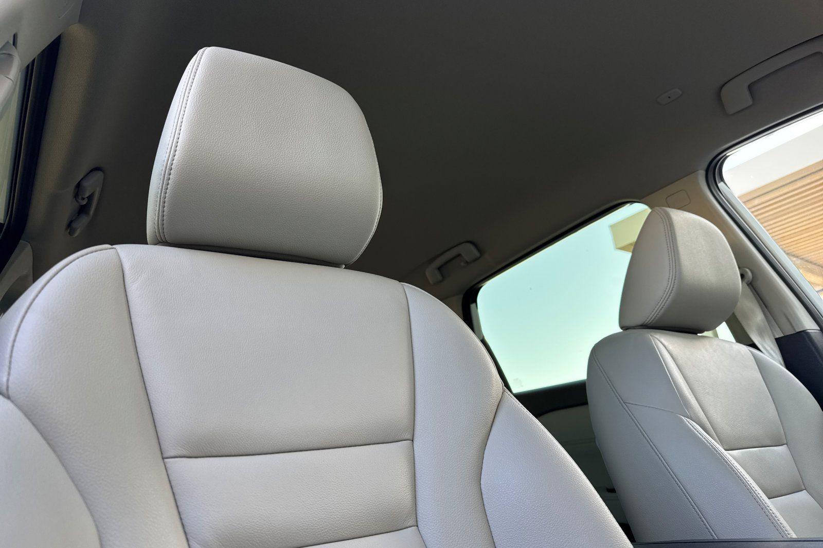 2025 Nissan Rogue SL - Photo 24