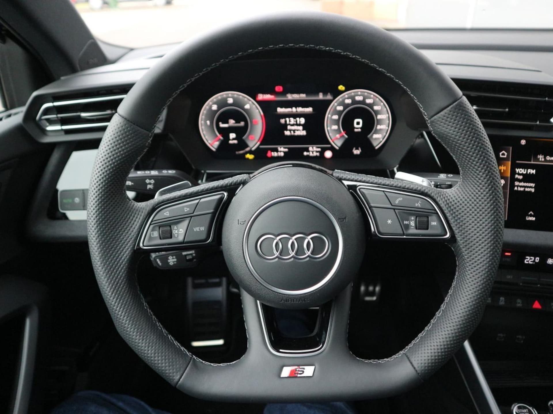 Audi A3 Limousine S line