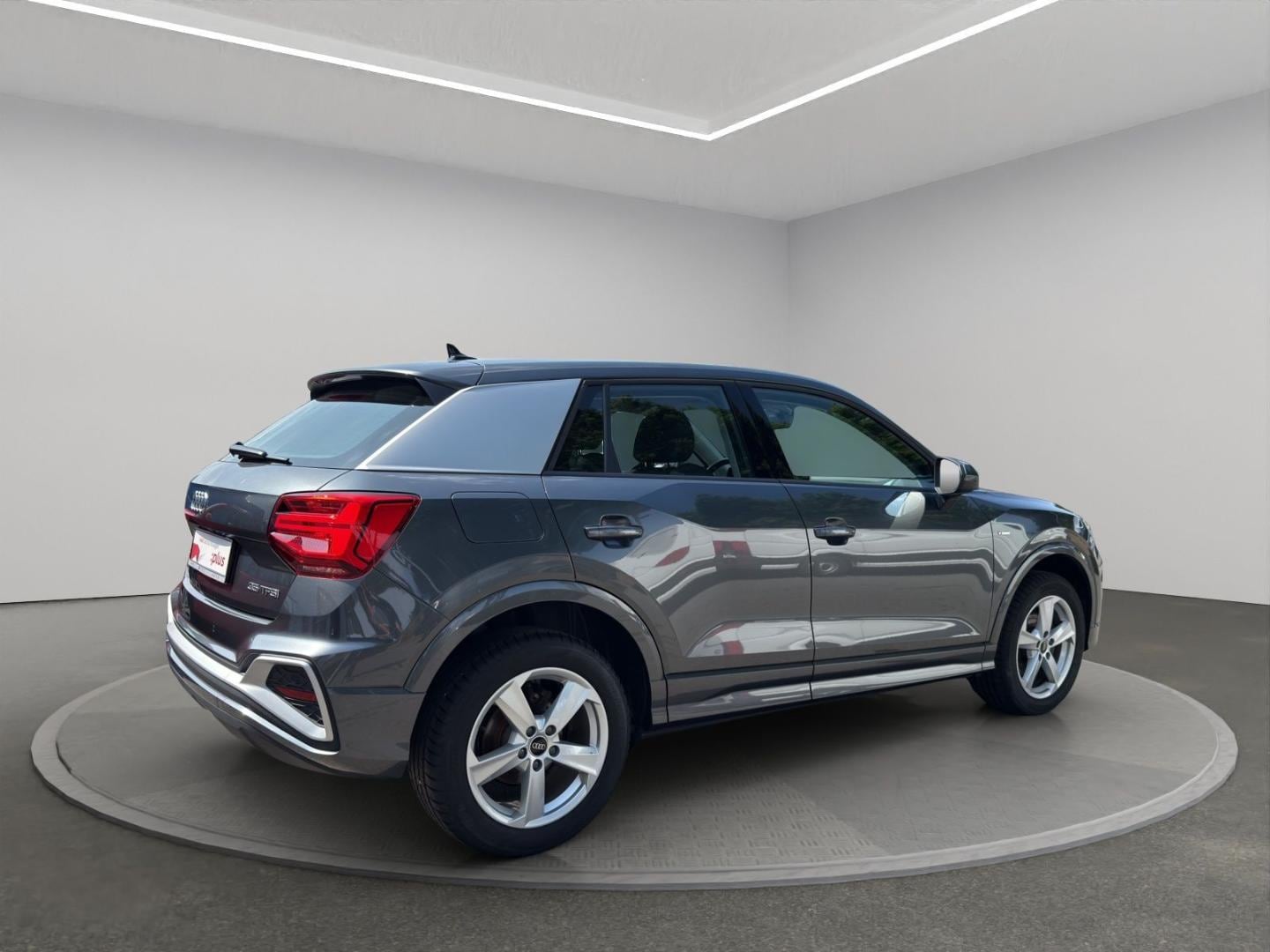 Bild über Audi Q2 S line 35 TFSI S tronic - für weitere Informationen kontaktieren Sie den Audi Partner
