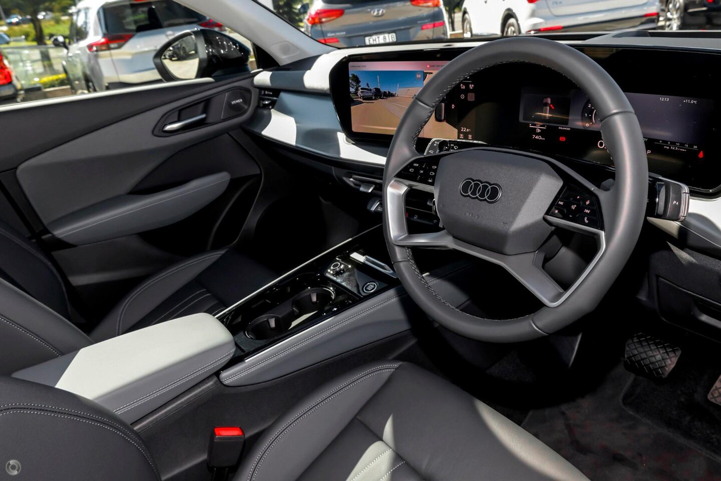 Image about Audi Q3 SUV TFSI 110 kW launch edition