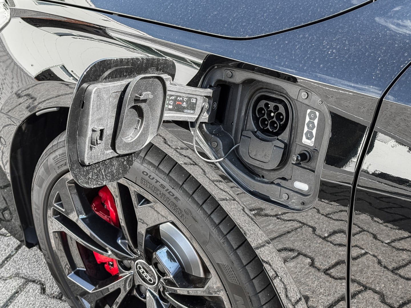 Bild über Audi A3 Sportback TFSI e TFSI e 200 kW S tronic - für weitere Informationen kontaktieren Sie den Audi Partner