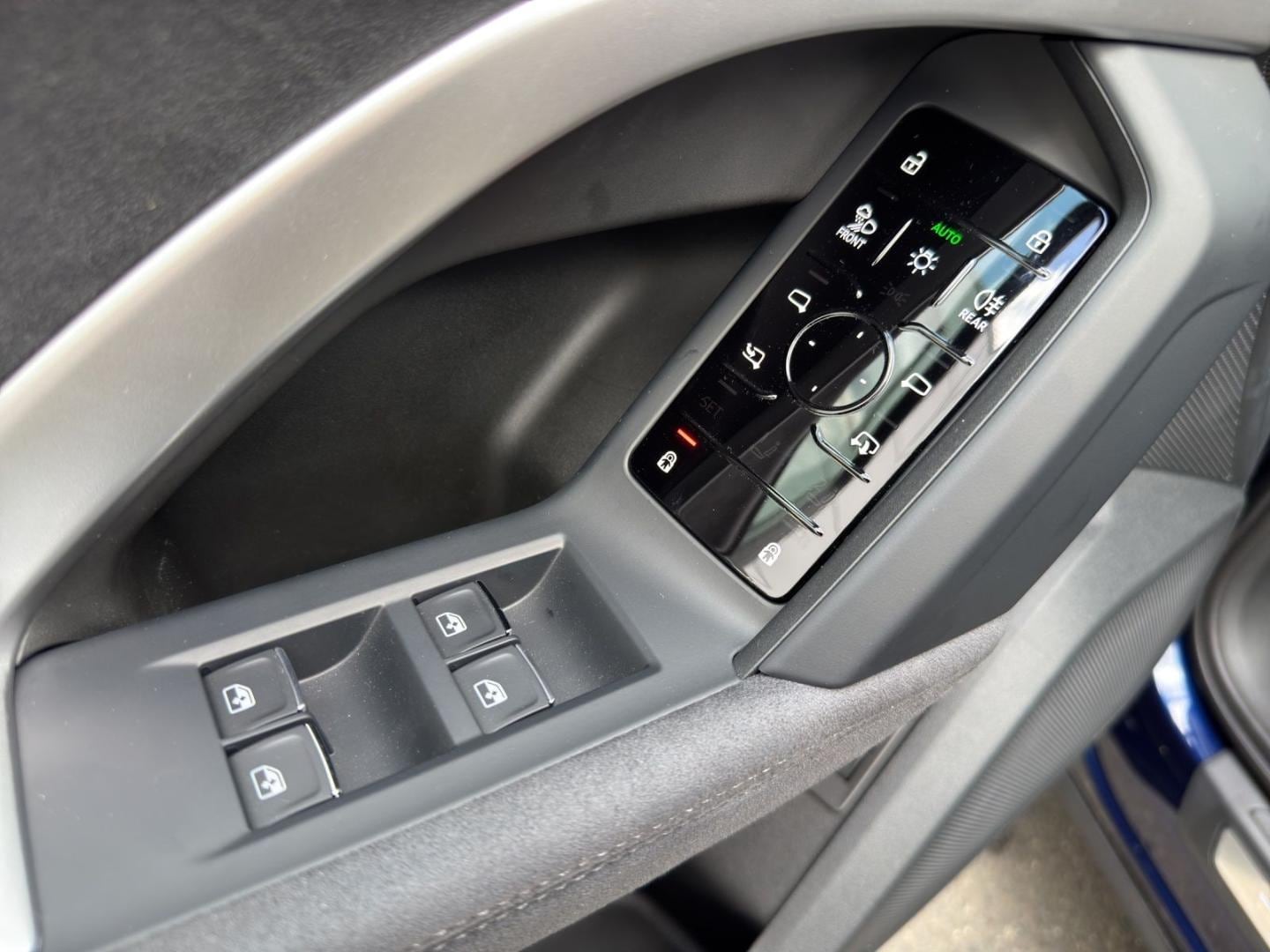 Bild über Audi Q5 SUV TDI quattro 150 kW S tronic - für weitere Informationen kontaktieren Sie den Audi Partner