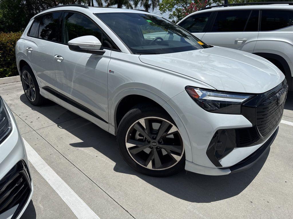 2023 Audi Q4 e-tron 50 Premium quattro's photo