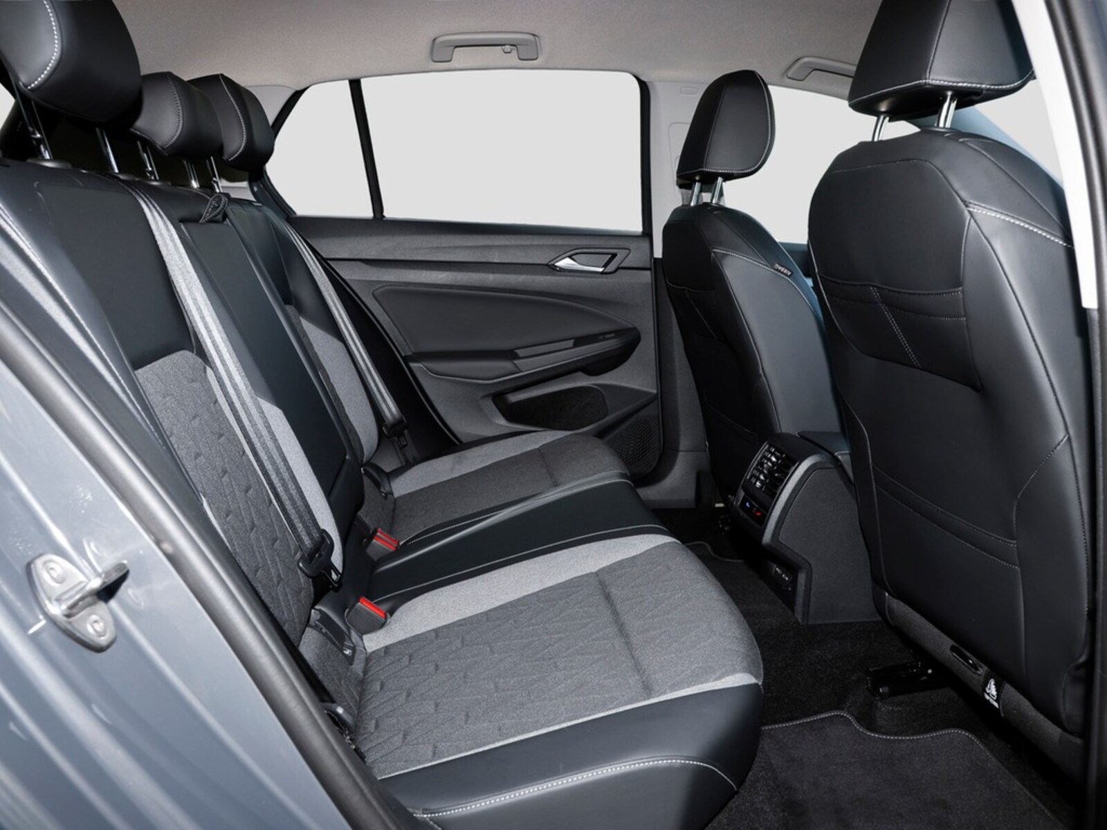 Volkswagen Golf – Bild 11