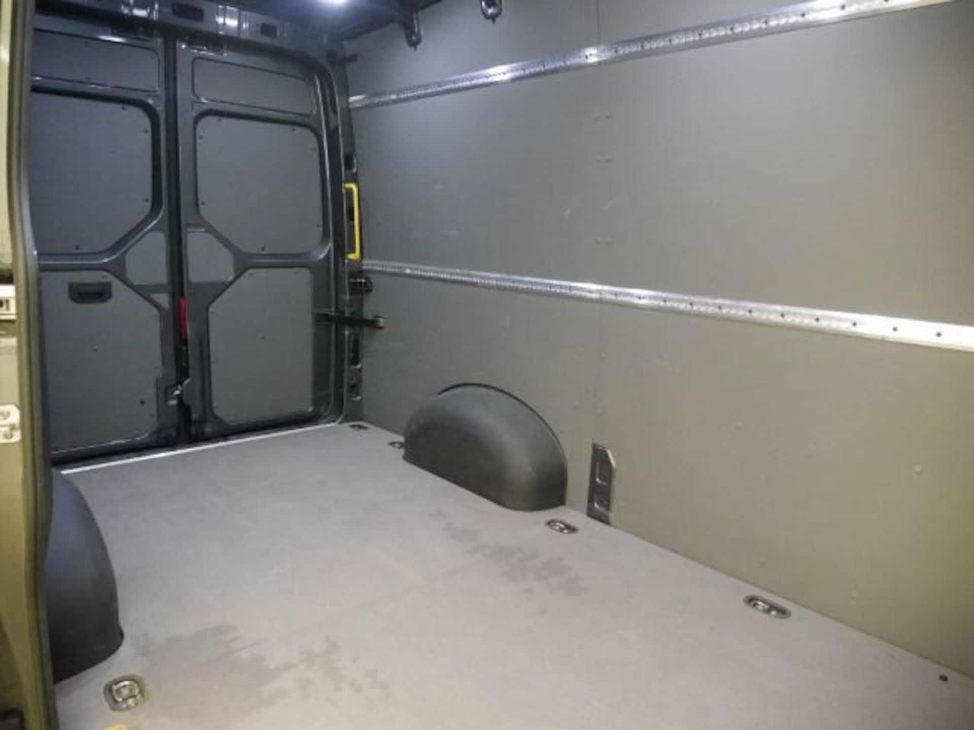 Volkswagen Crafter Kasten mittlerer Radstand