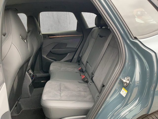 Bild des Autos 12