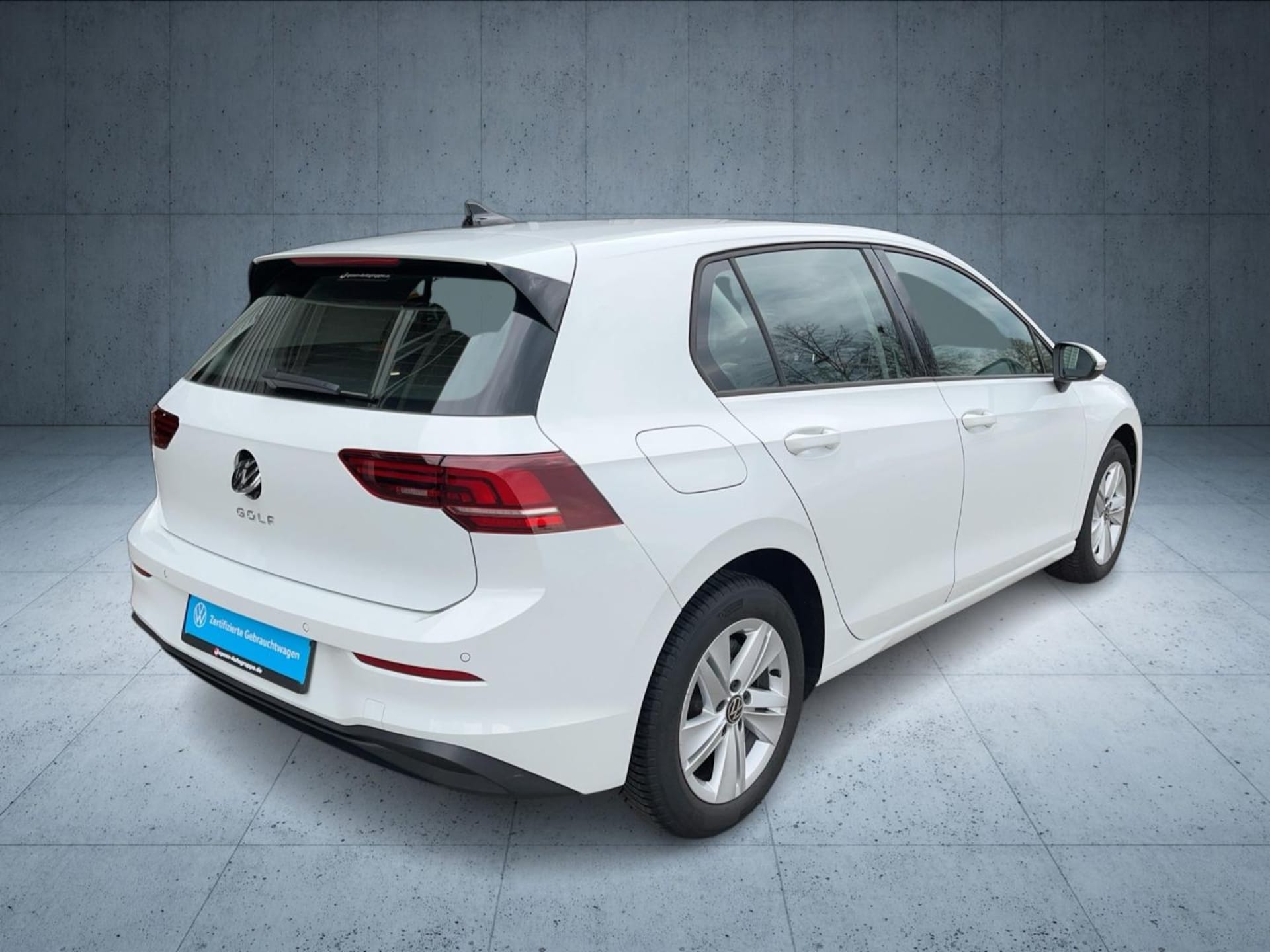 Volkswagen Golf Life