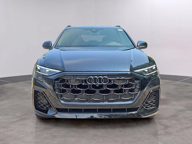 2025 Audi SQ8