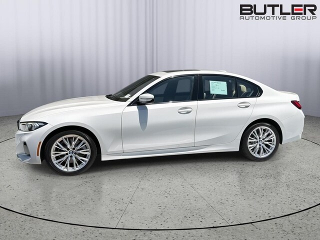 2023 BMW 330i