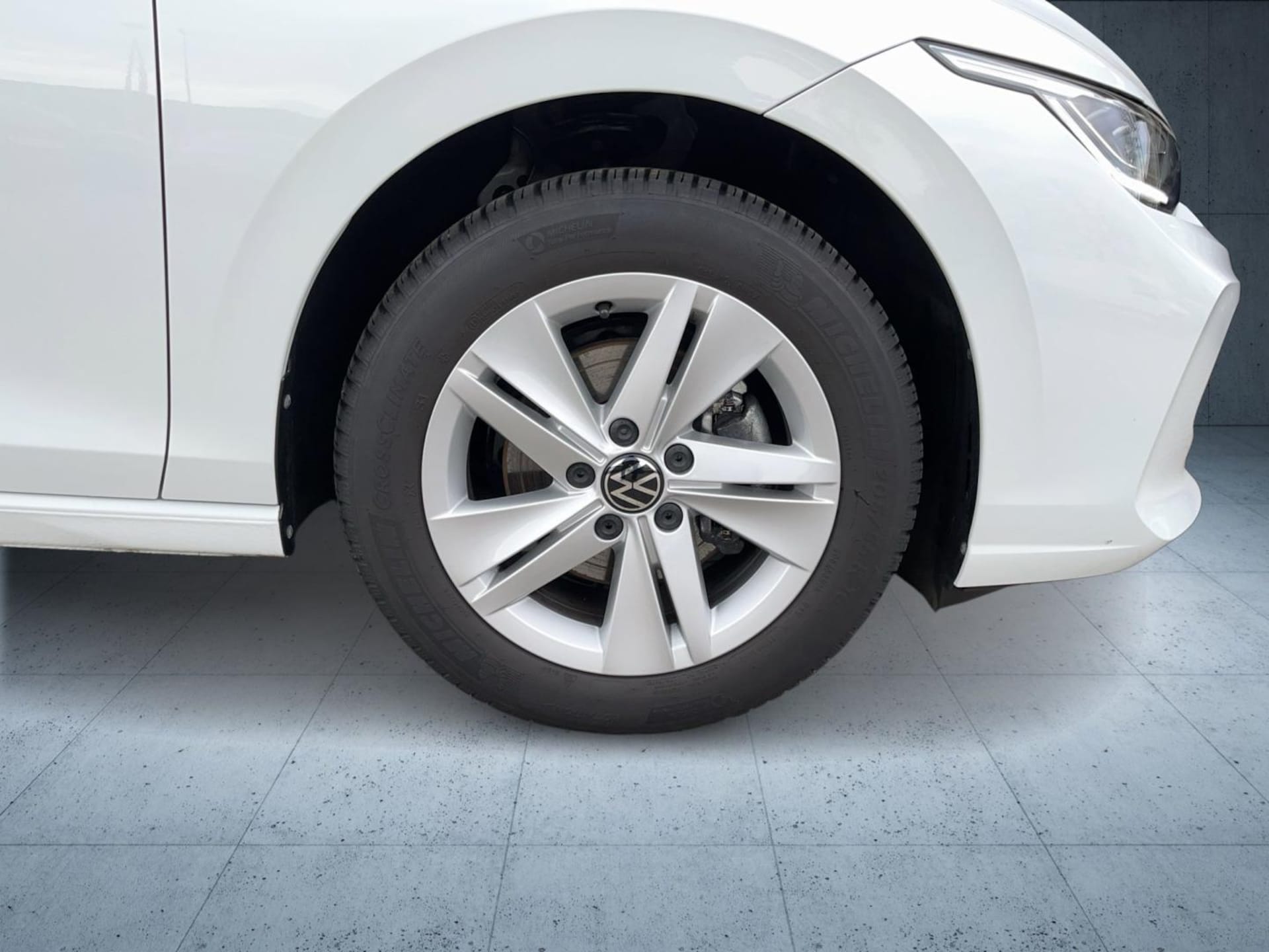 Volkswagen Golf Life