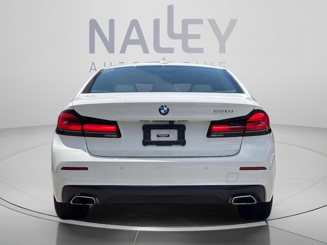 2022 BMW 530