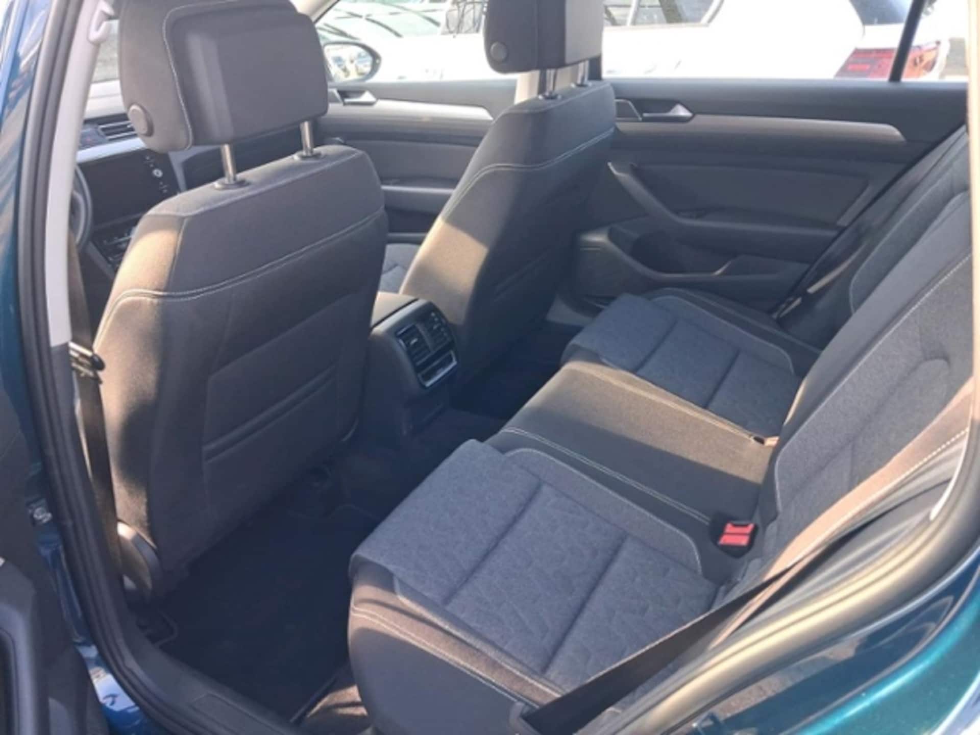 Volkswagen Passat Variant Business