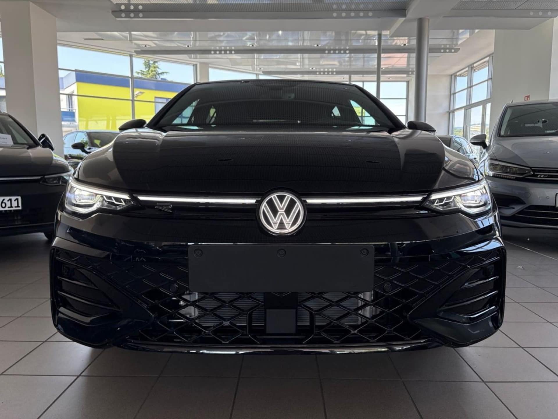 Volkswagen Golf R-Line