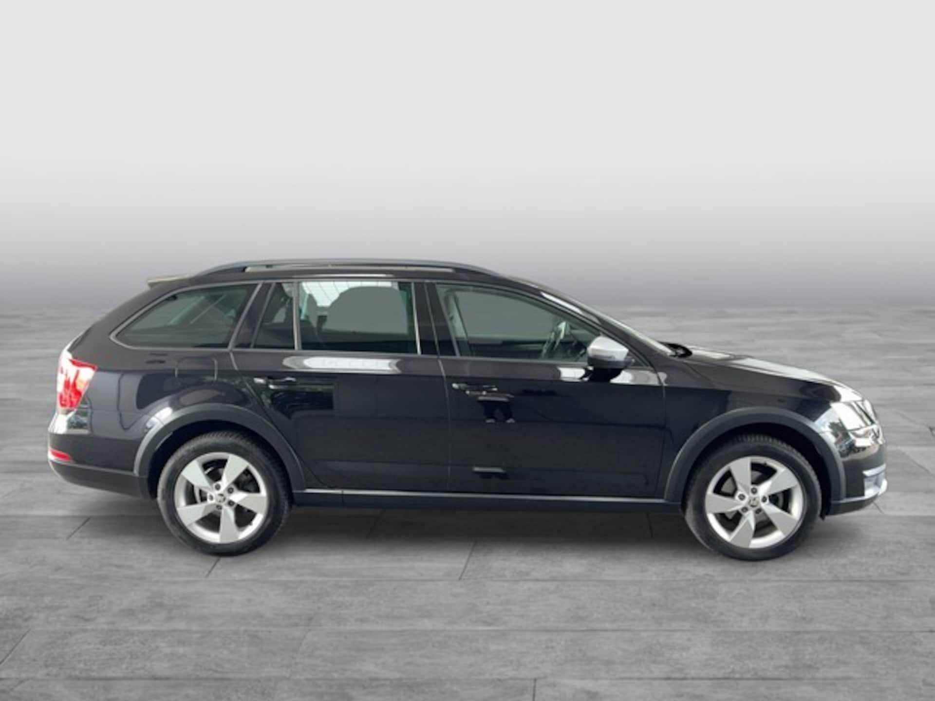 Skoda Octavia Combi SCOUT