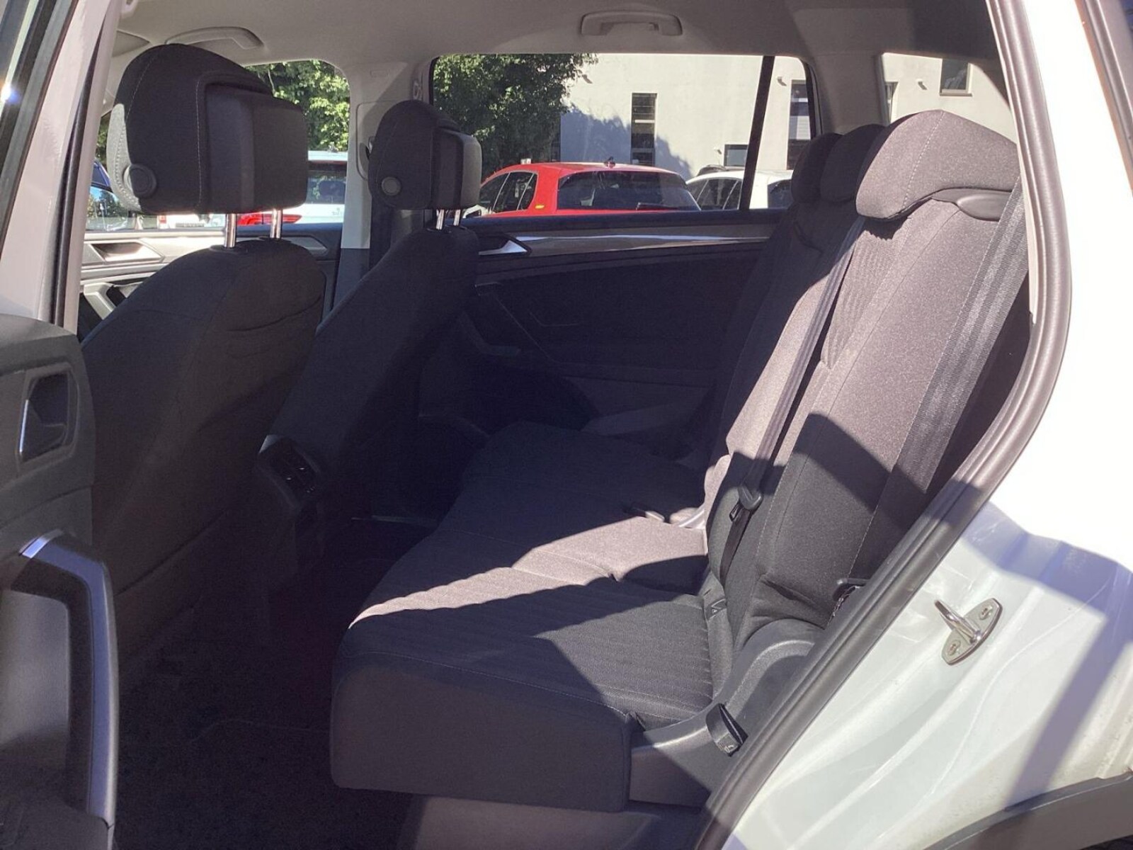 Volkswagen Tiguan Allspace – Bild 14