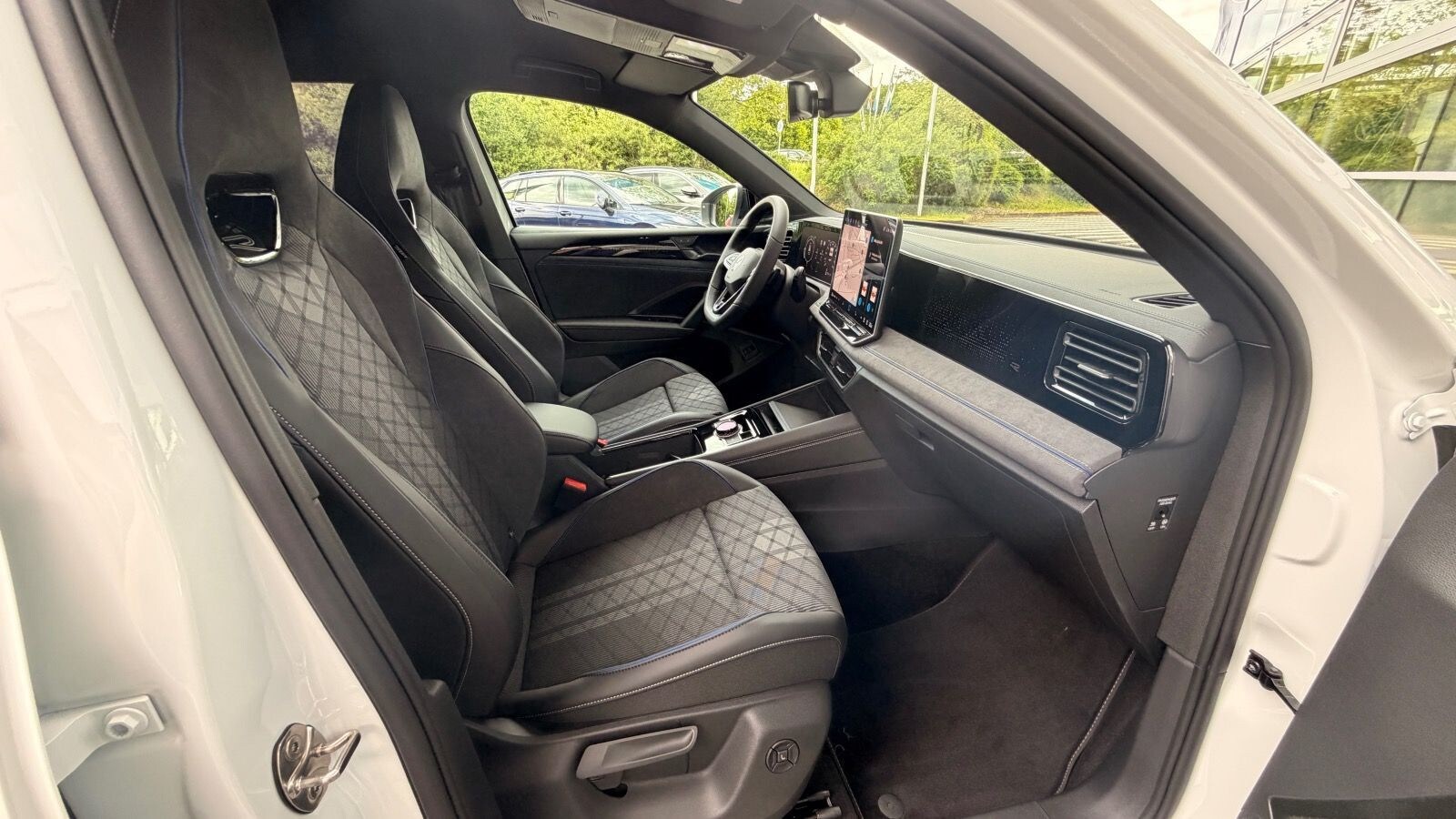 Volkswagen Tiguan – Bild 10