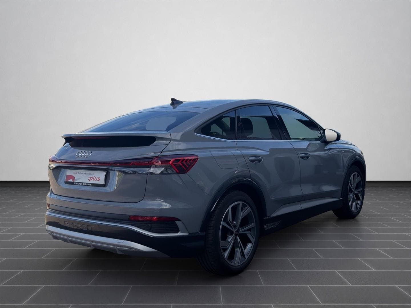 Bild über Audi Q4 Sportback e-tron 40 e-tron - für weitere Informationen kontaktieren Sie den Audi Partner