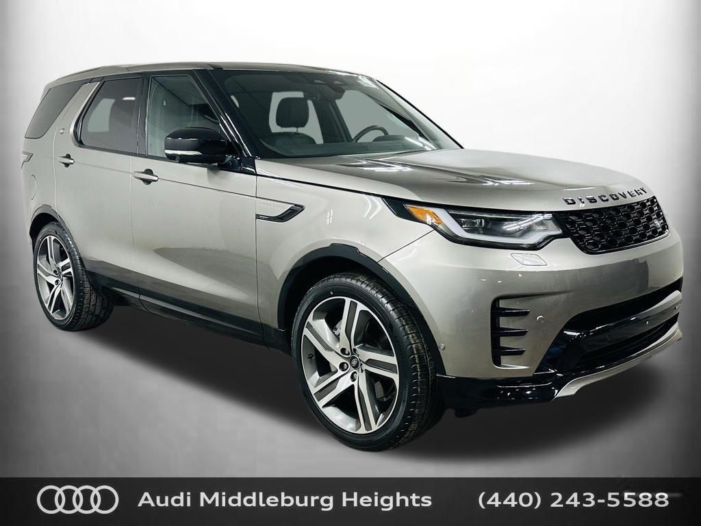 2023 Land Rover Discovery S R Dynamic's photo