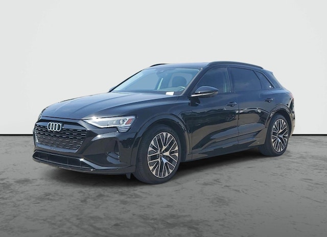 2024 Audi Q8 e-tron