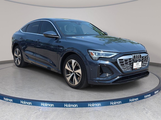 2024 Audi Q8 Sportback e-tron