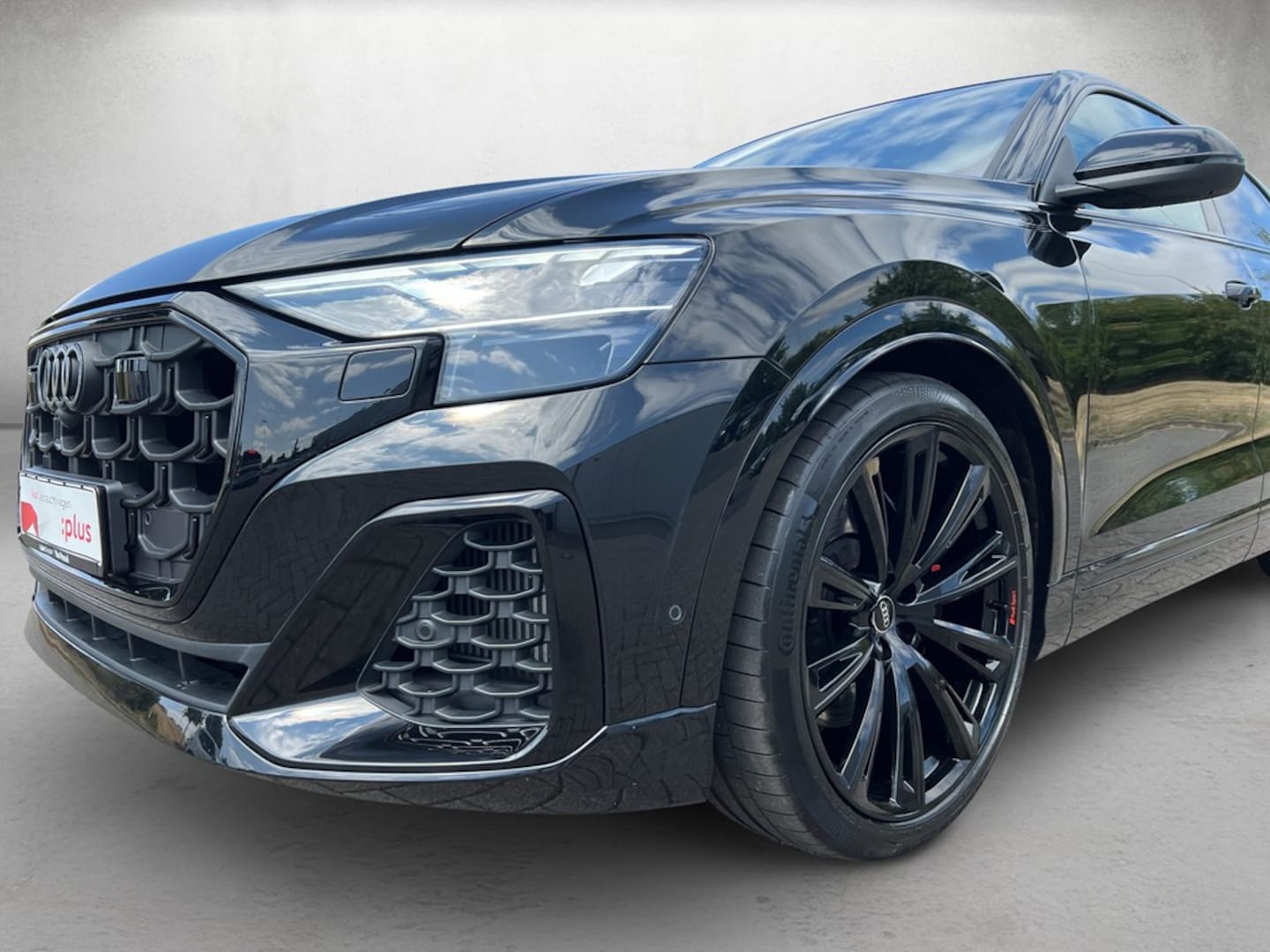 Bild über Audi SQ8 SUV TFSI quattro tiptronic - für weitere Informationen kontaktieren Sie den Audi Partner