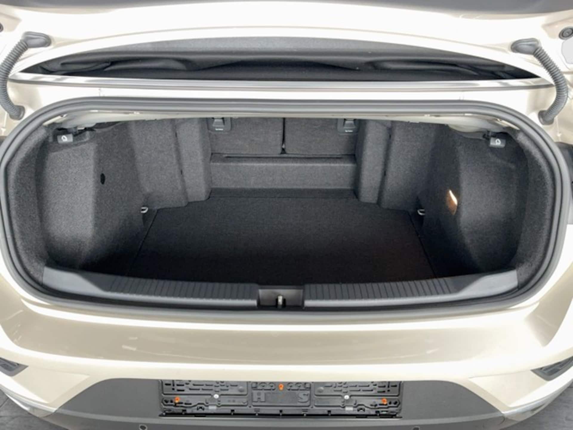 Volkswagen T-Roc Cabriolet Style