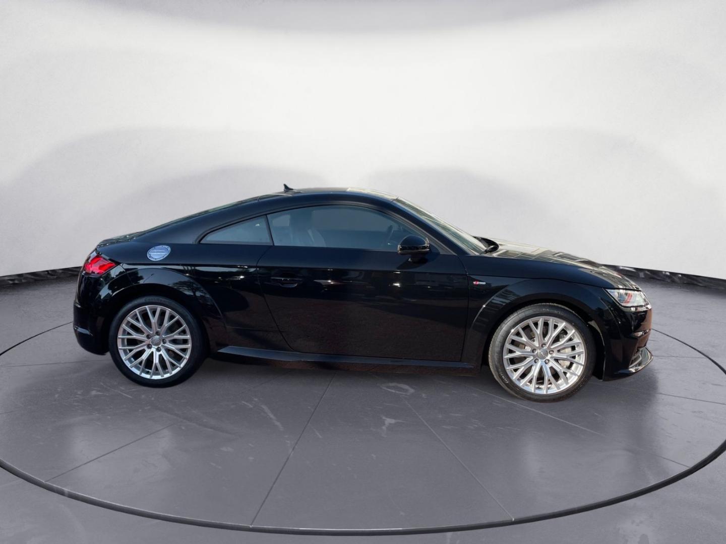 Image about Audi TT Coupé 45 TFSI S tronic
