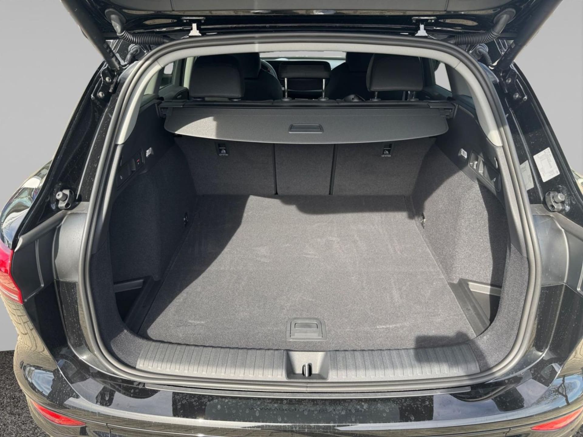 Audi Q6 SUV e-tron