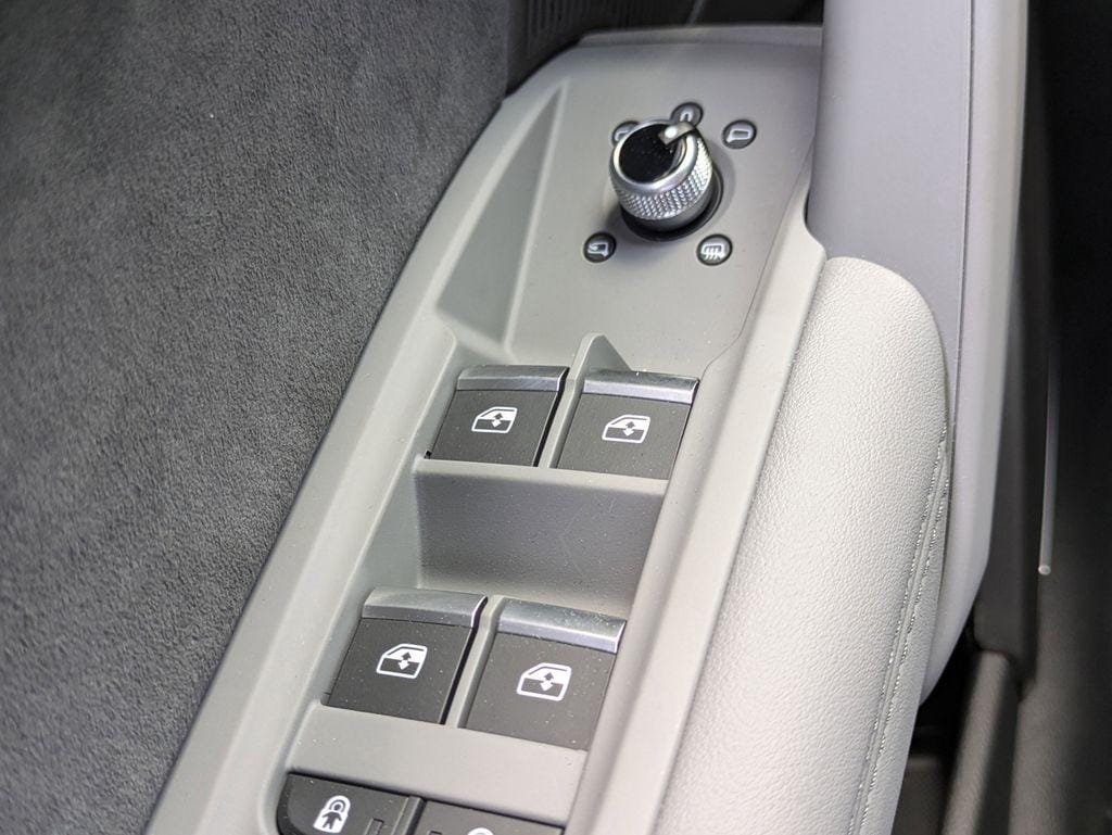 2025 Audi SQ5 Premium Plus - Photo 26