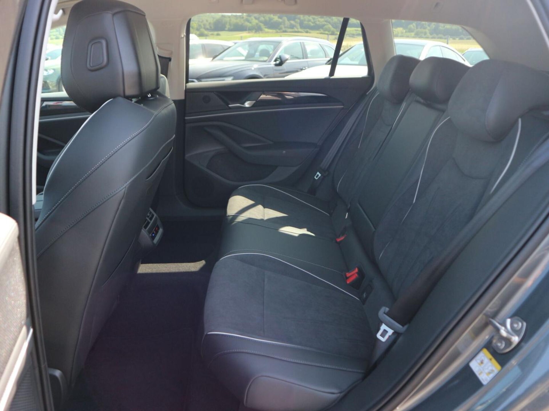 Volkswagen Passat Business