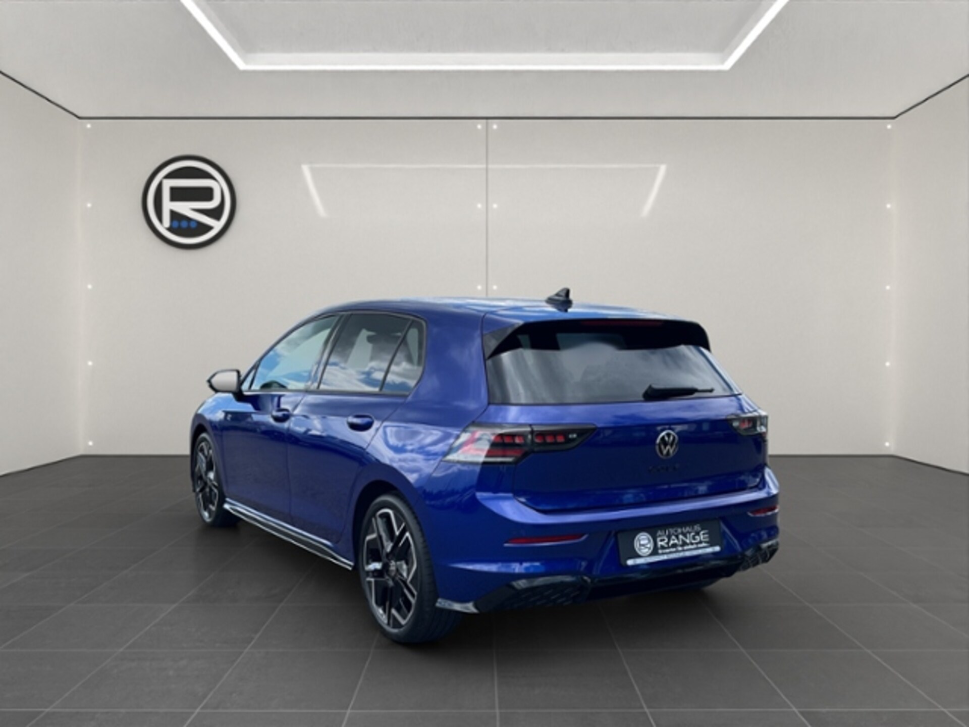 Volkswagen Golf R-Line