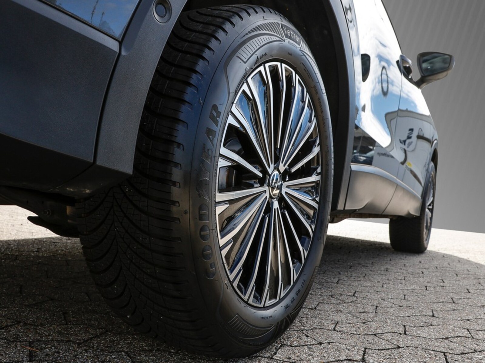 Volkswagen Tiguan – Bild 6