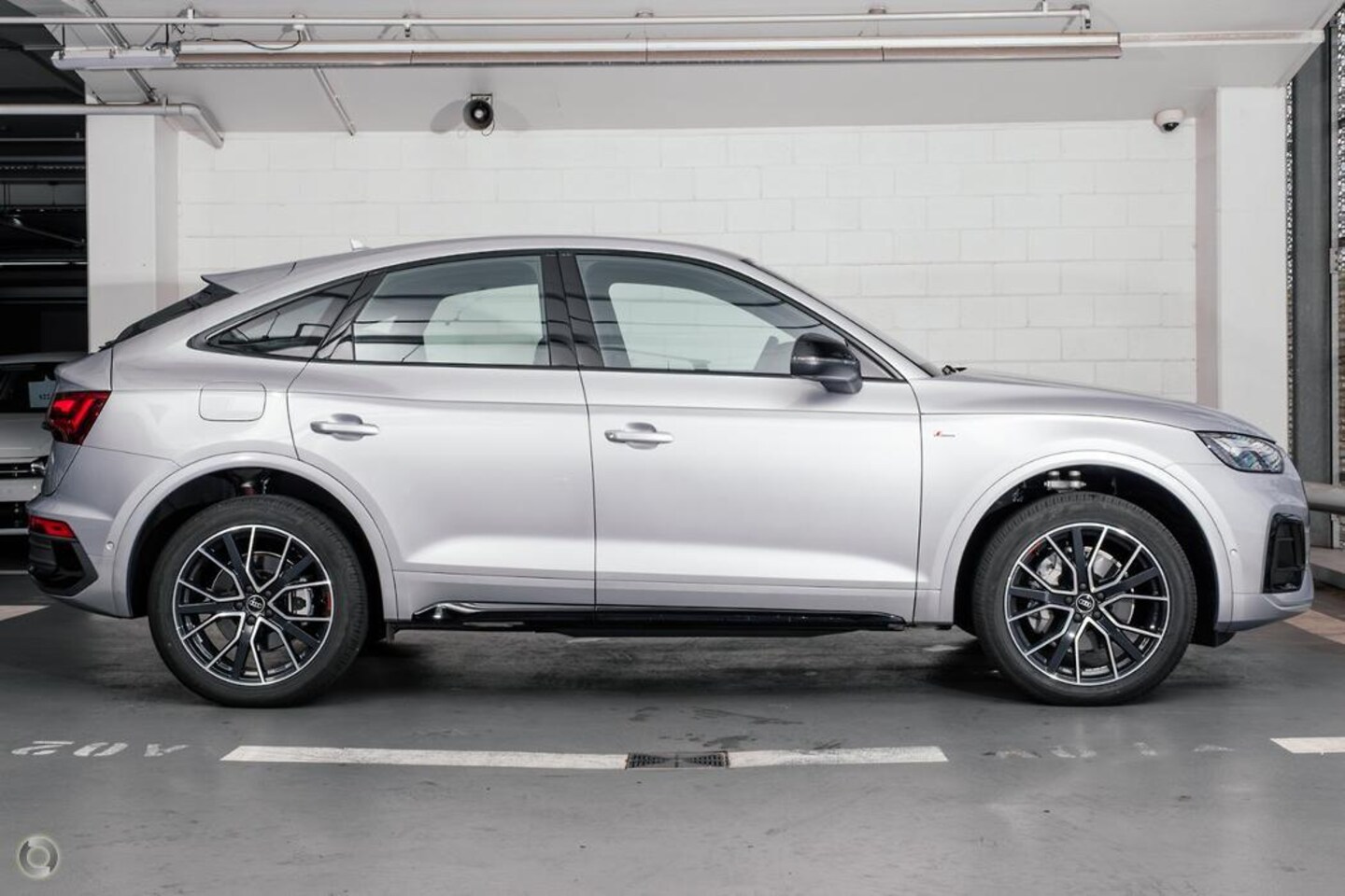 Image about Audi Q5 Sportback 40 TDI quattro S tronic