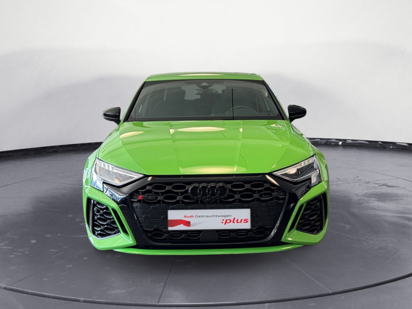 Bild über Audi RS 3 Sportback TFSI quattro S tronic - für weitere Informationen kontaktieren Sie den Audi Partner